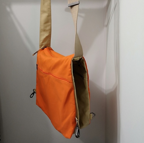 Messenger bag - Picture 2 of 3